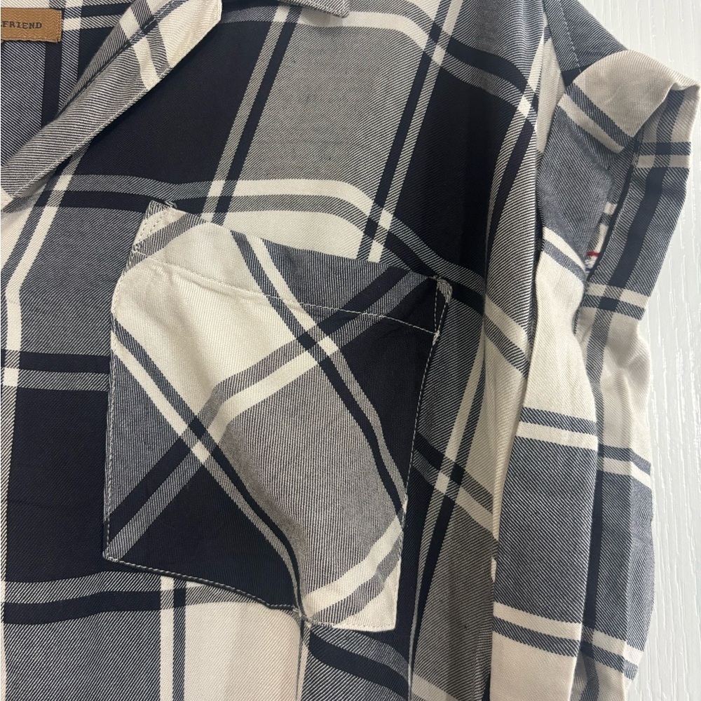 Jack’s Girlfriend Black and Ivory Plaid Button Up Cap Sleeve Casual Shirt, M - Picture 4 of 6